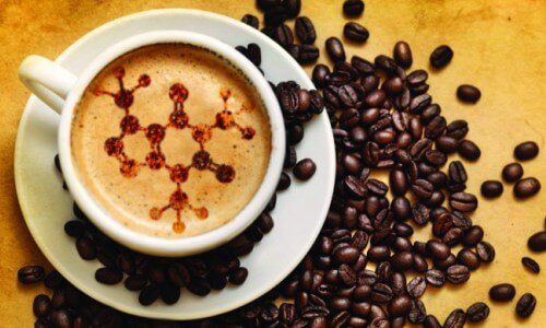 dolor de cabeza por resaca cafeína elimina rescaca